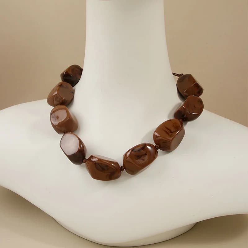 Bruine harsen bohemian choker ketting