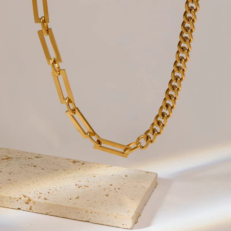 Gouden collier met grove schakels