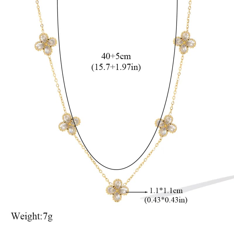 Zirkoon bloem set: ketting, oorbellen en armband
