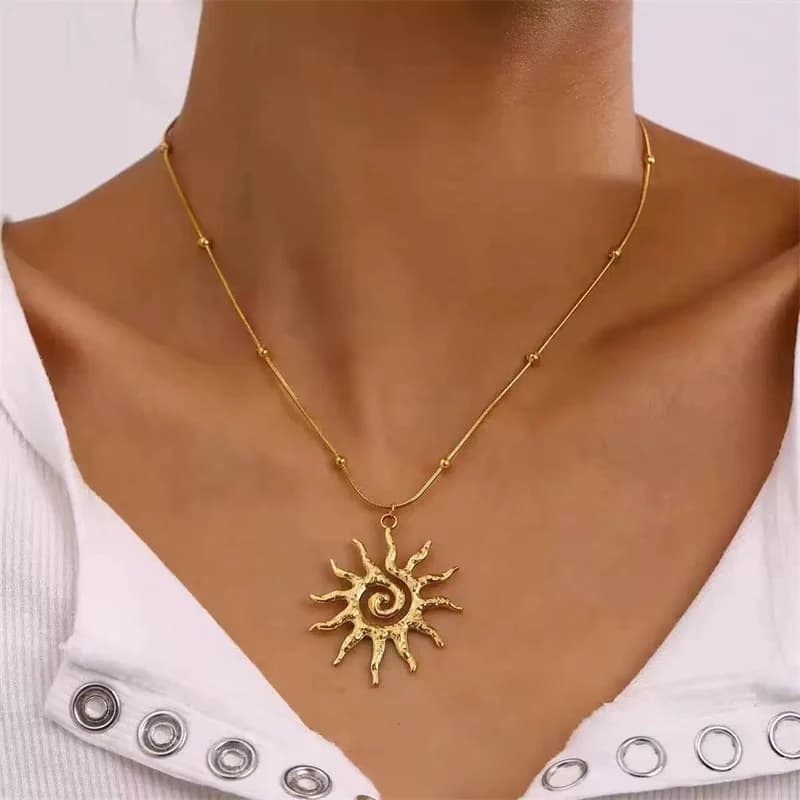 Vintage Zon Halsketting en Oorbellen Set