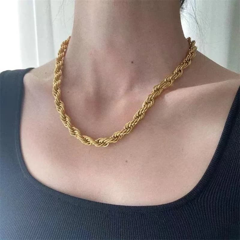 Statement collier met twist ketting, verguld