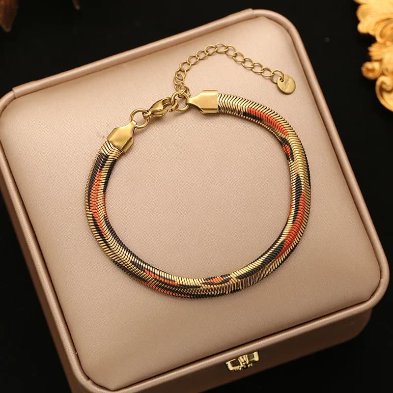 Slang platte ketting en armband set