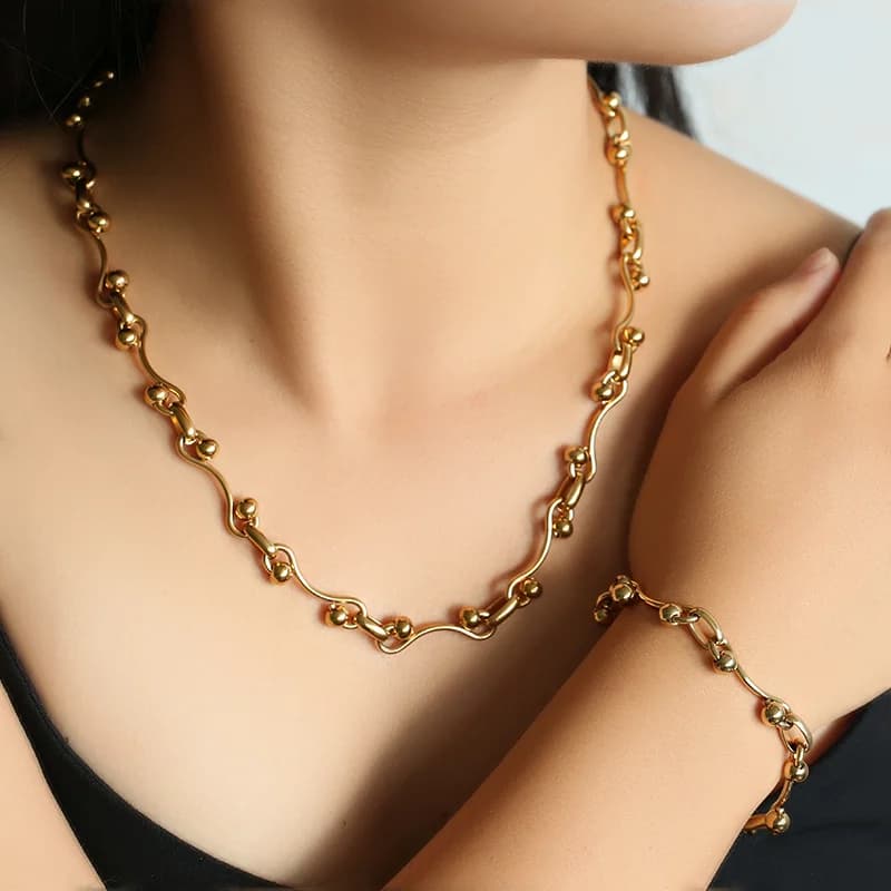 Handgemaakte ronde kralen ketting en armband set