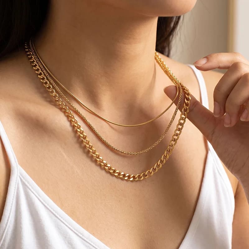 Minimalistische gelaagde roestvrijstalen ketting