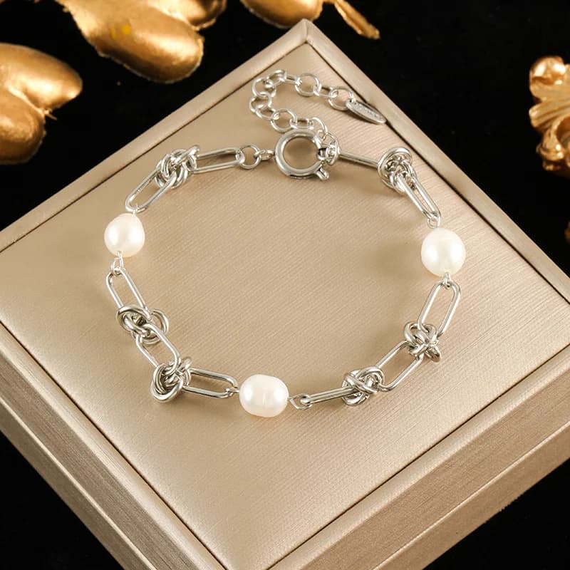 Gepolijste brede bangle armband, goudkleurig