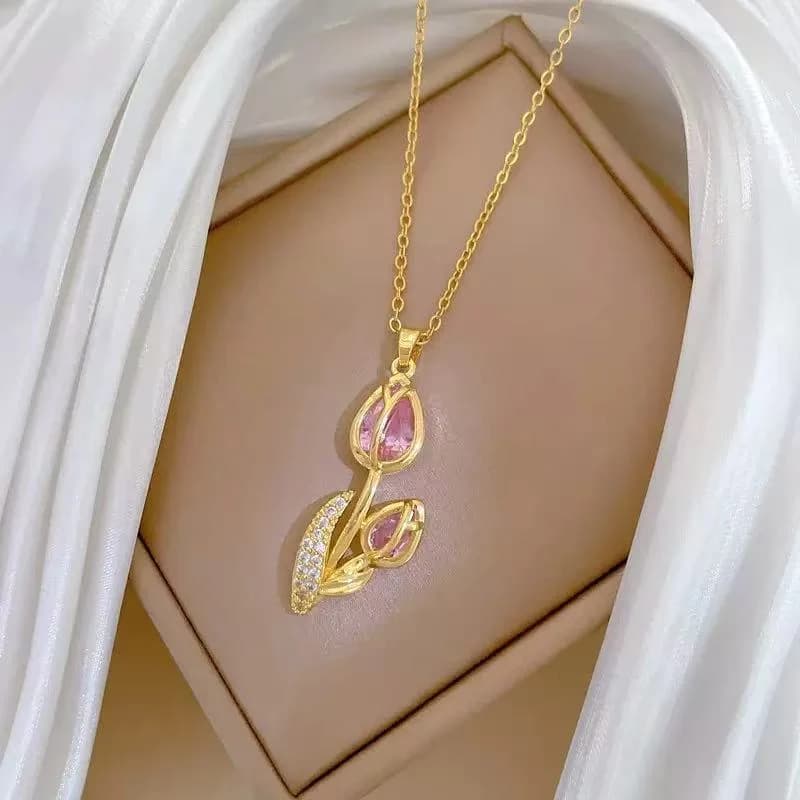 Hangerketting met sprankelend zirkoon in hartvorm