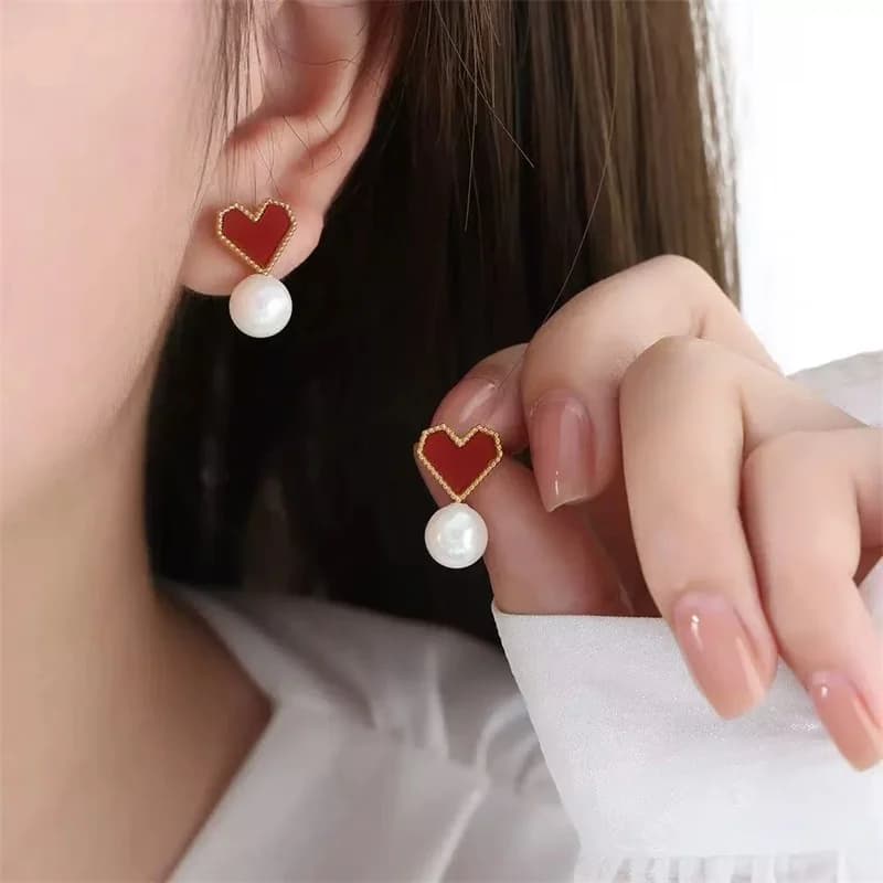 Hart en parel ketting- en oorbellenset