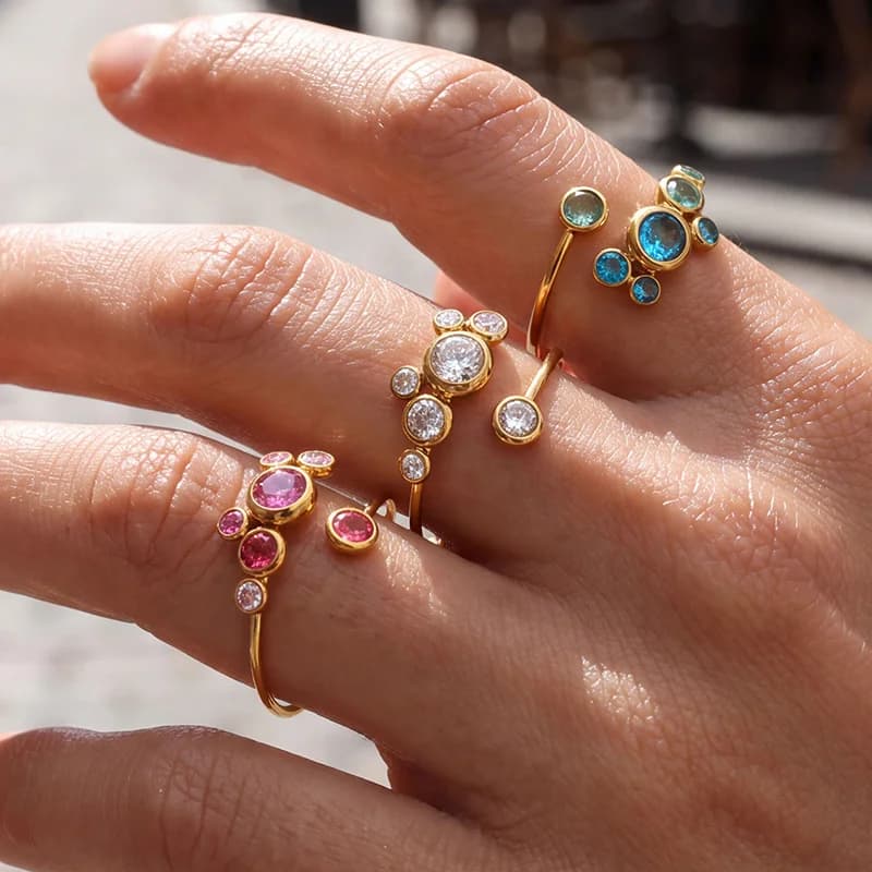 Instelbare ring met kleurrijke cubic zirconia